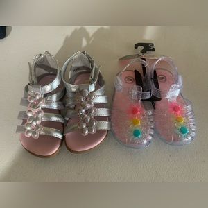 Toddler girls size 5 sandals